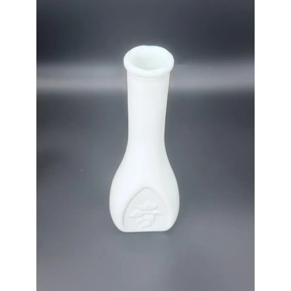 Unbranded vintage white